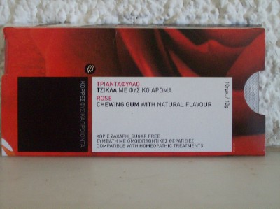 Korres Chewing Gum Rose with natural flavour